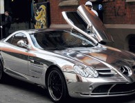 El Hadji Diouf et son Mercedes McLaren