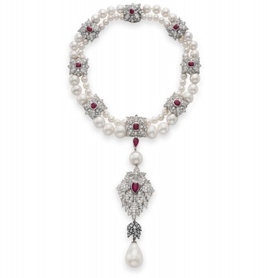Taylor's La Peregrina Pearl