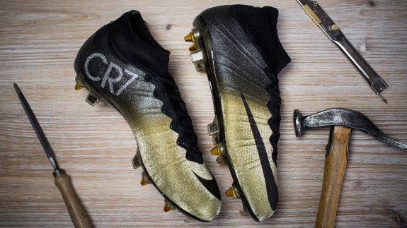 mercurial-cr7-rare-gold-2